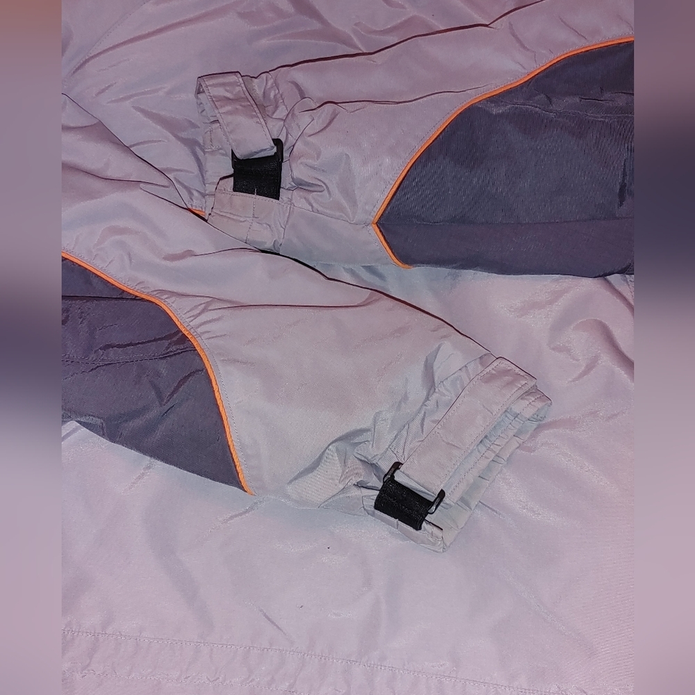 Men's Coat - Picture 3 of 10